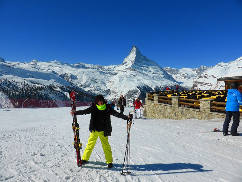 essential ski accessories